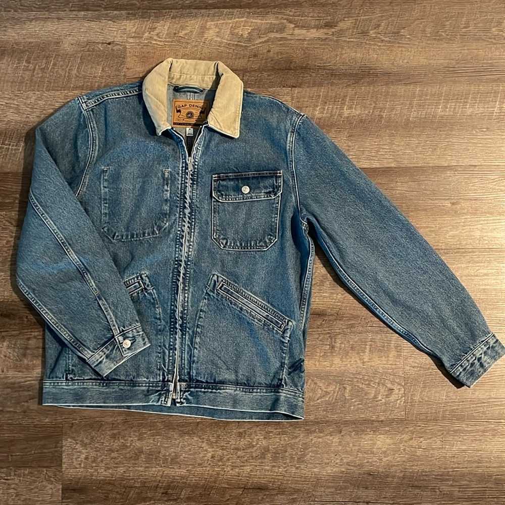 Gap Re-issue x Sean Wotherspoon Denim Chore Jacket
Size MEDIUM.